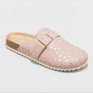 Kids slip on clogs  Pink perry NWT